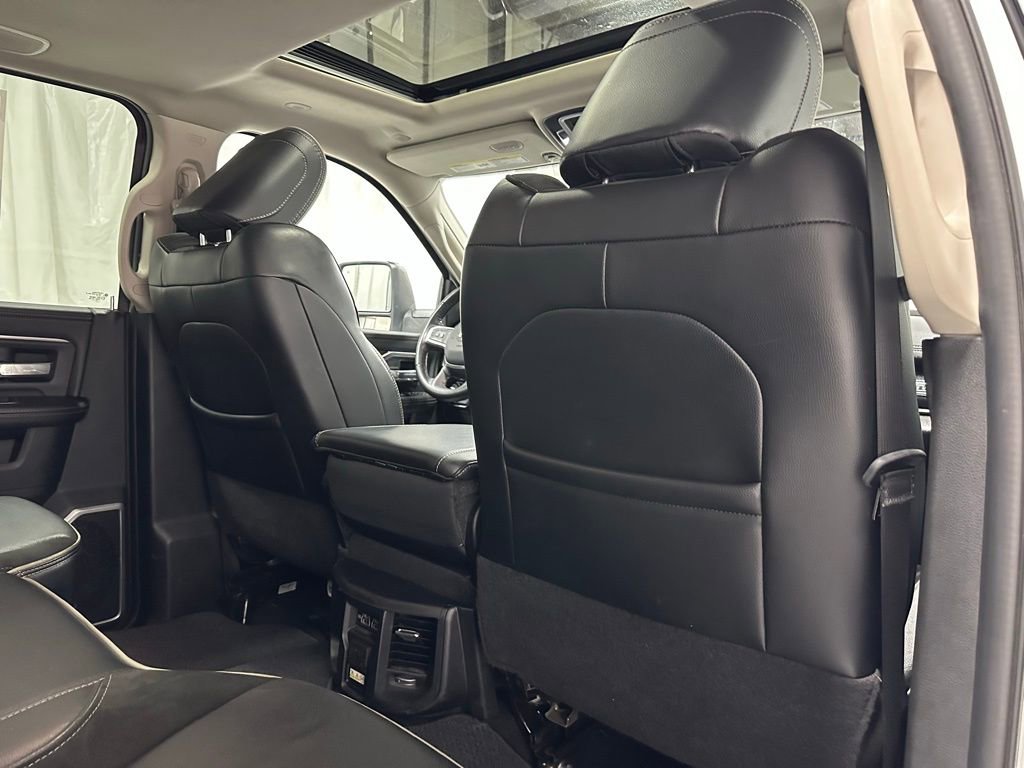 Used 2024 RAM 3500 Laramie image 53