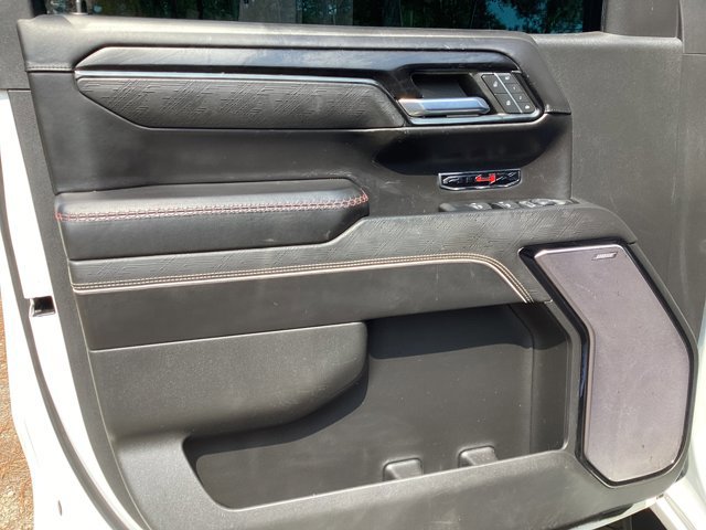 Used 2022 GMC Sierra 1500 AT4X image 16