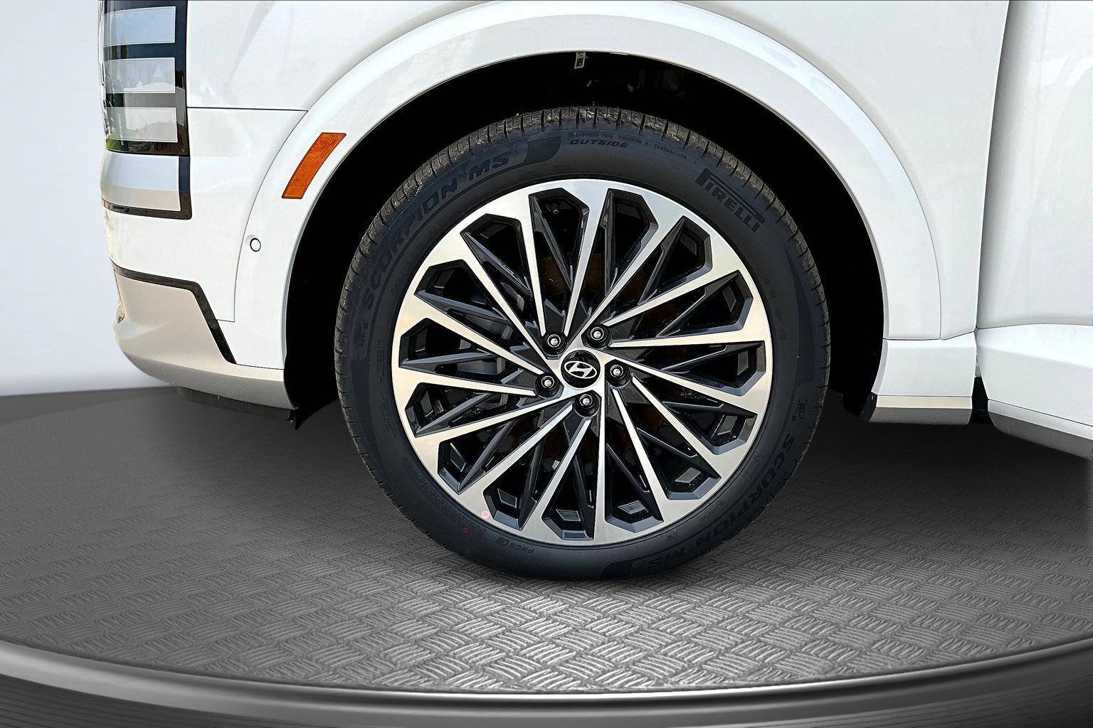 New 2026 Hyundai Palisade Calligraphy AWD/4WD image 16