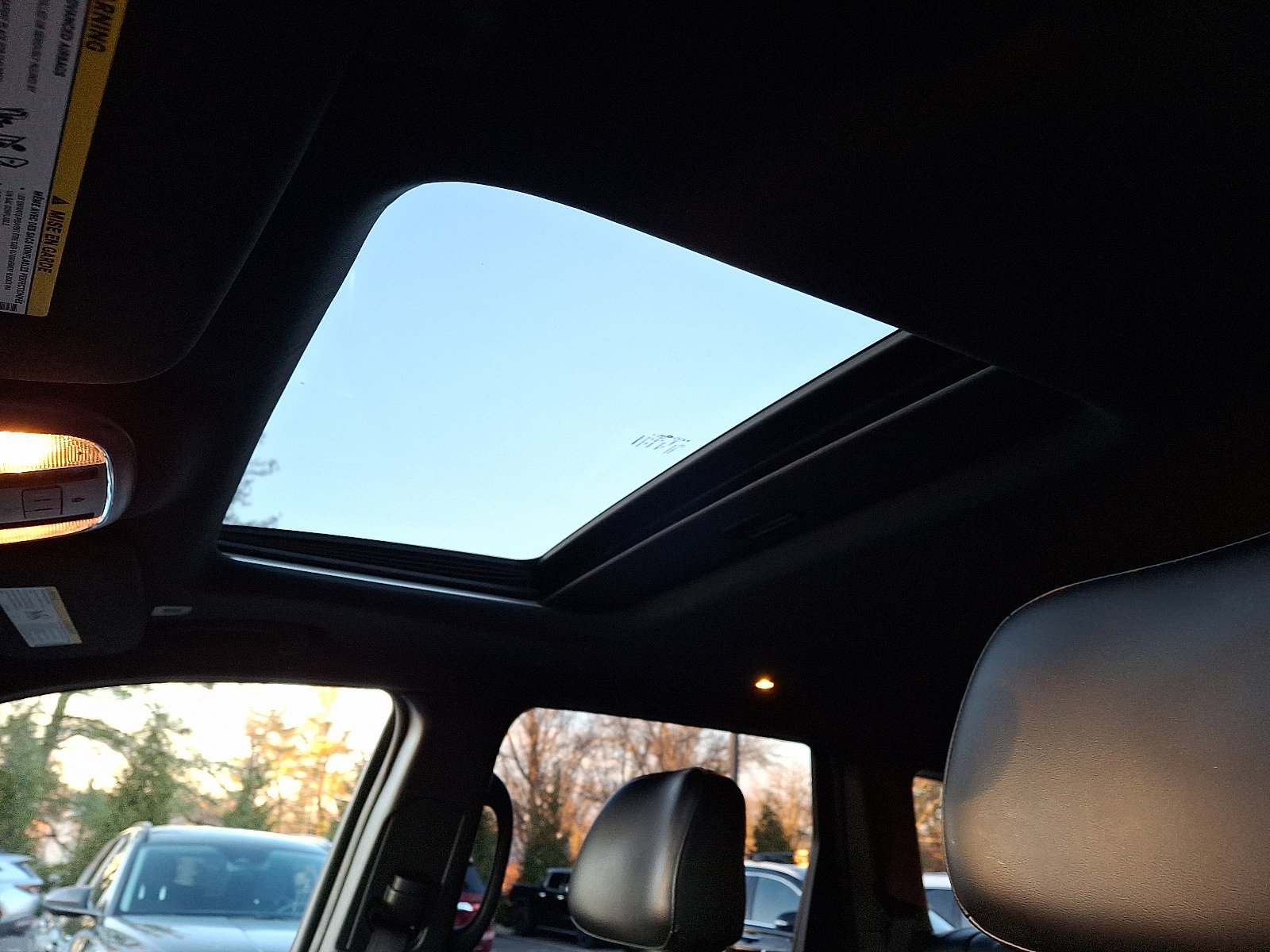 Used 2020 Jeep Grand Cherokee Altitude image 21