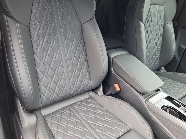 New 2026 Audi SQ5 Premium Plus AWD/4WD image 19