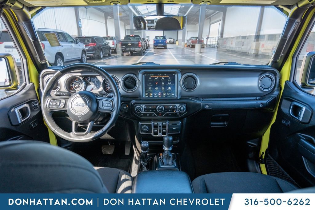 Used 2023 Jeep Gladiator Sport image 3
