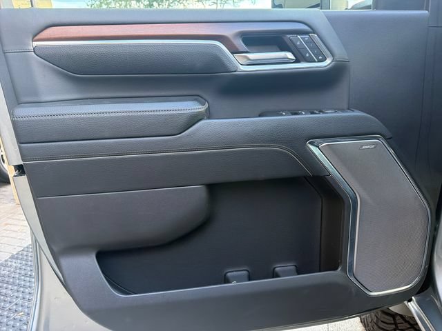 Used 2024 GMC Sierra 2500 Denali w/ Denali Reserve Package AWD/4WD image 10