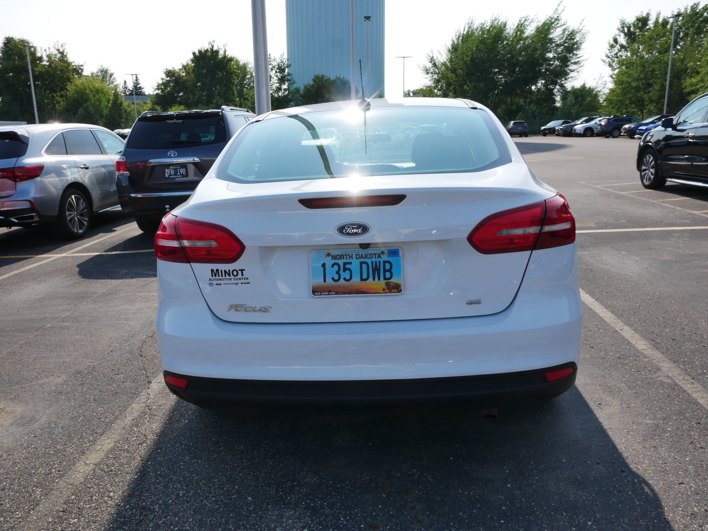 Used 2018 Ford Focus SE FWD image 4