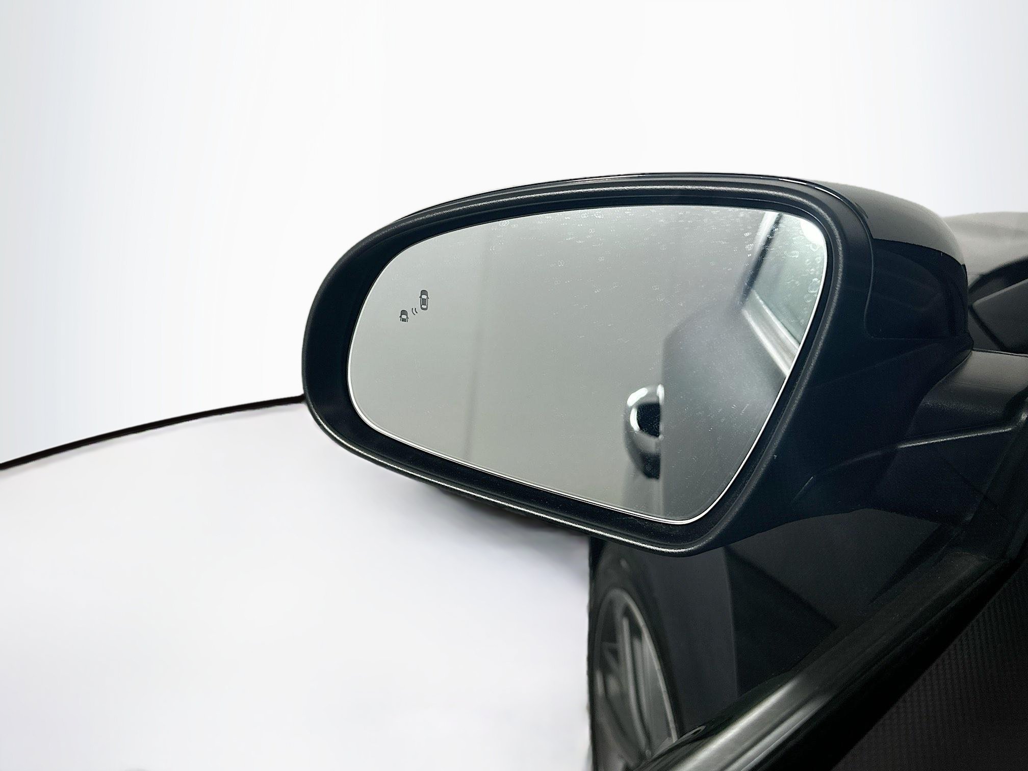 Used 2018 Hyundai Kona Limited FWD image 16
