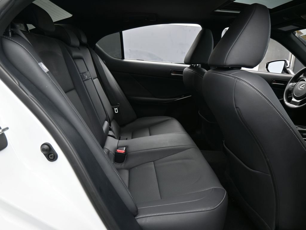 Used 2024 Lexus IS 350 F Sport image 40