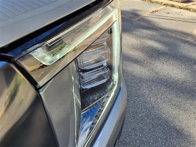 Used 2023 GMC Yukon XL AT4 w/ AT4 Premium Plus Package image 10