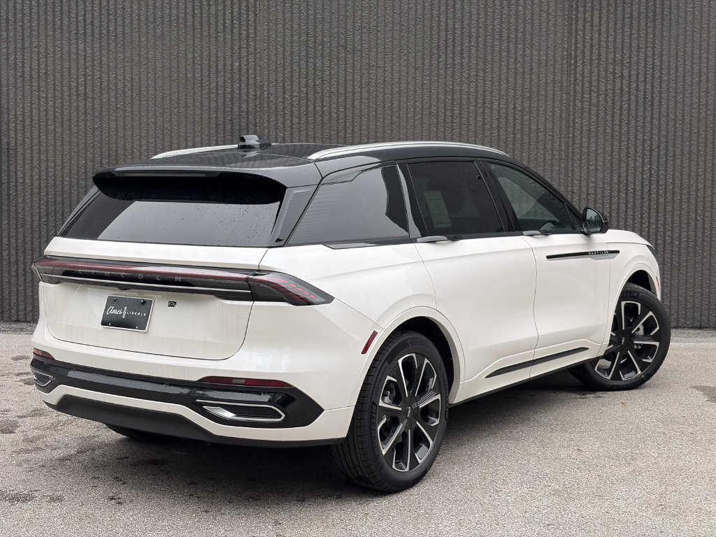 New 2026 Lincoln Nautilus Reserve AWD/4WD image 7