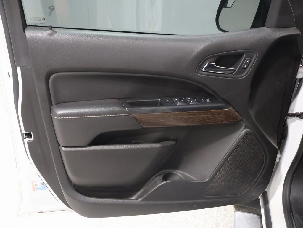 Used 2018 GMC Canyon Denali image 13