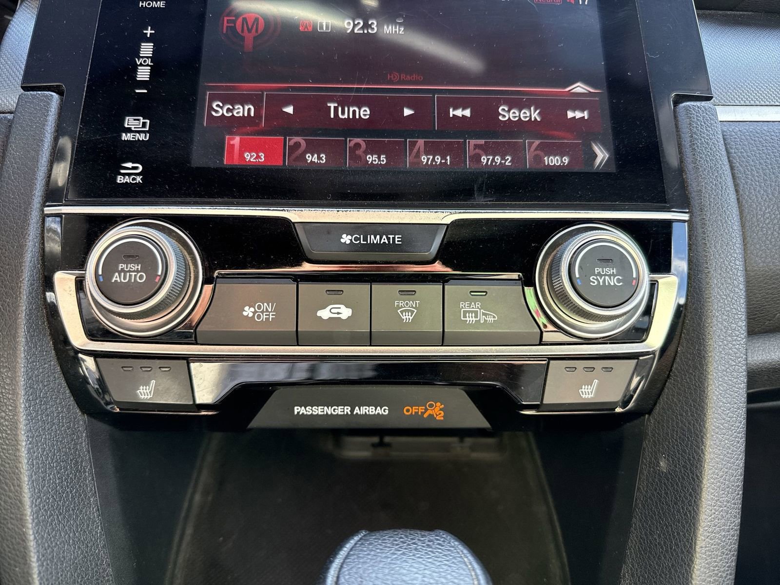 Used 2016 Honda Civic EX-T image 17