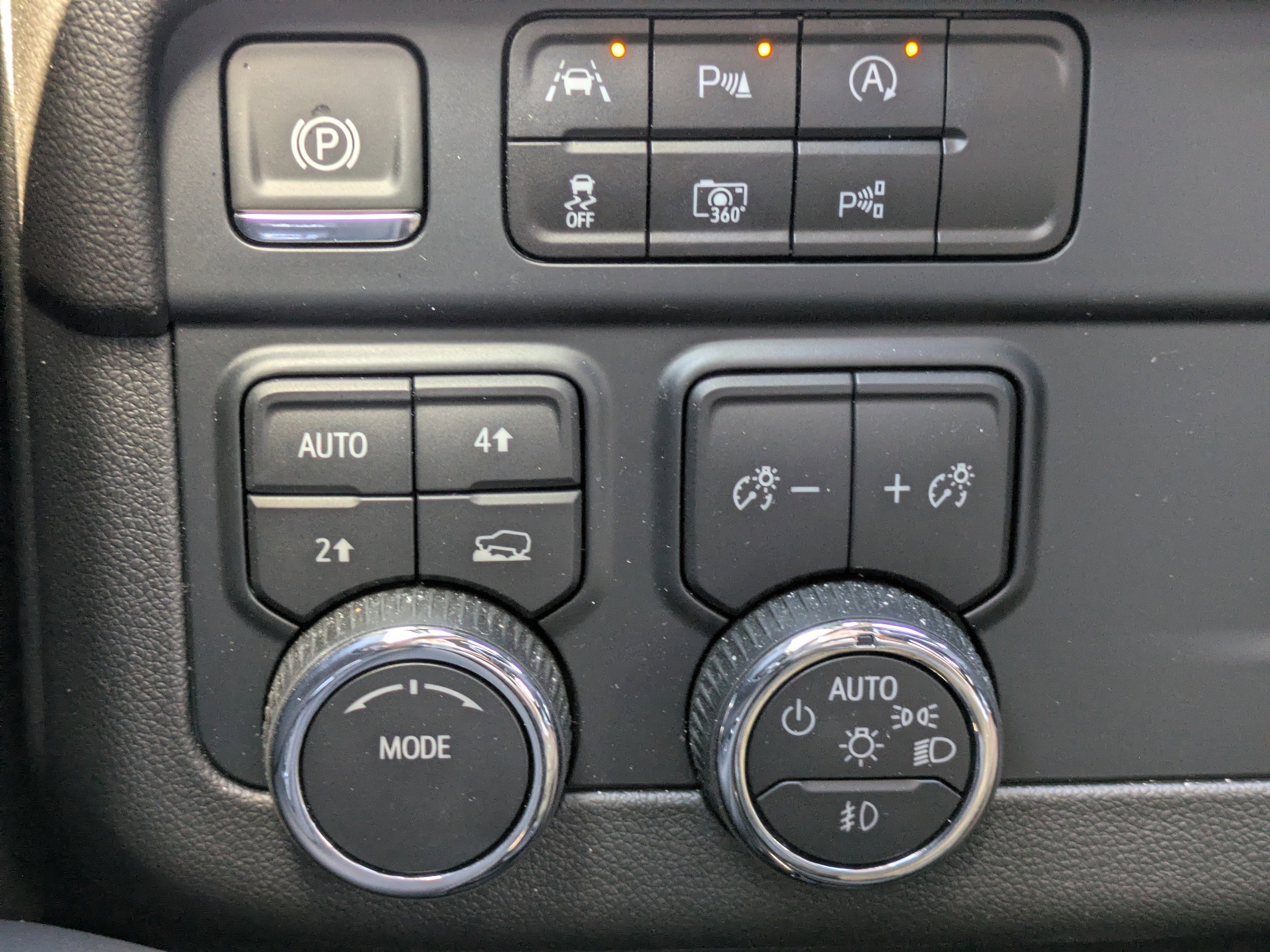 Used 2025 Chevrolet Tahoe Premier image 22