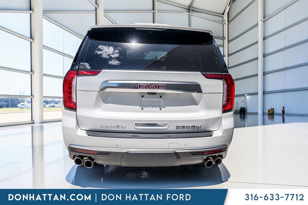 Used 2021 GMC Yukon Denali w/ Denali Premium Package AWD/4WD image 33