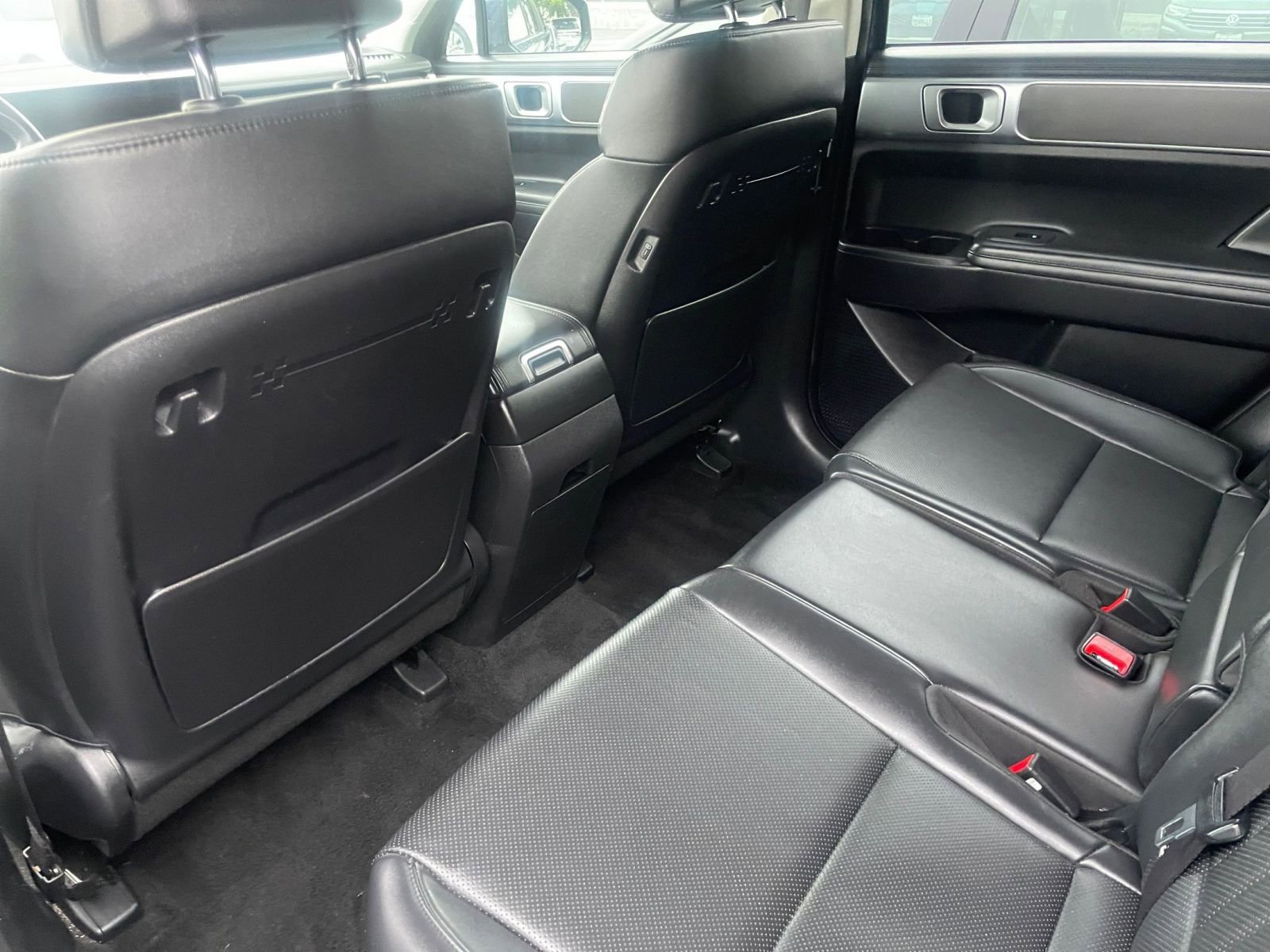 Used 2025 Hyundai Santa Fe SEL image 24