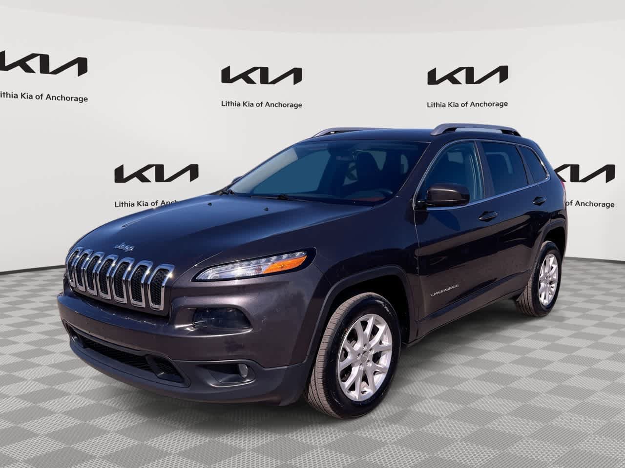 Used 2016 Jeep Cherokee Latitude w/ Cold Weather Group