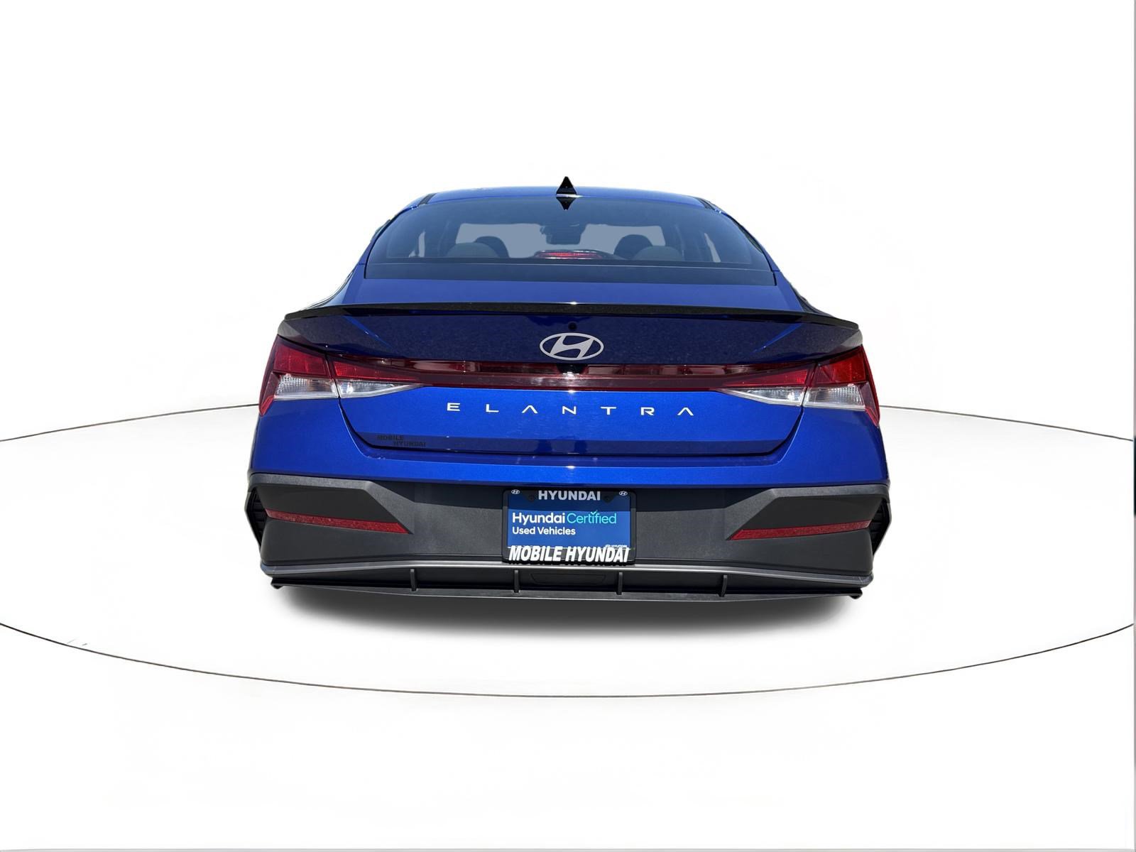 Certified 2025 Hyundai Elantra Sport FWD image 4