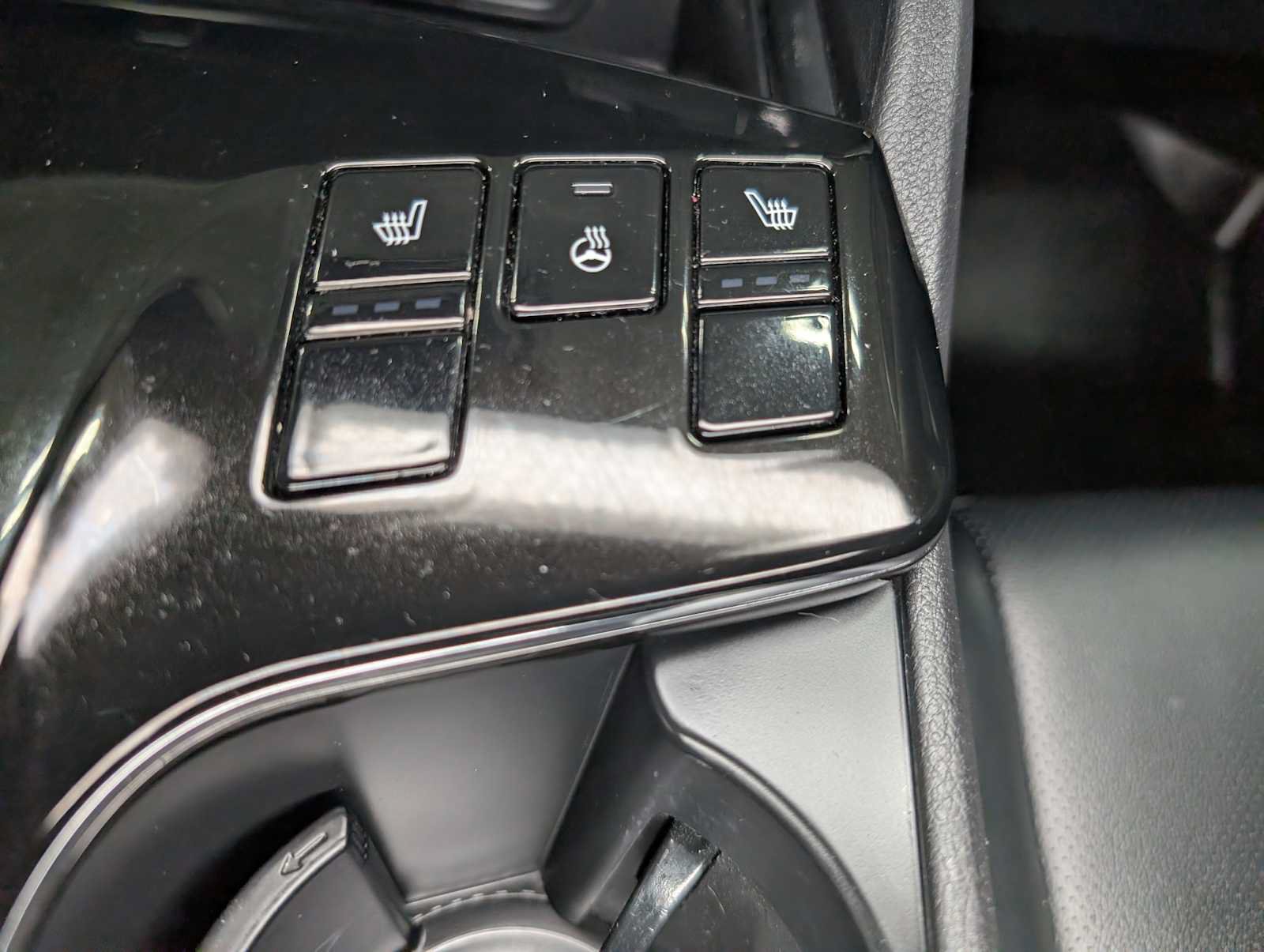 Used 2023 Kia Sportage EX AWD/4WD image 29