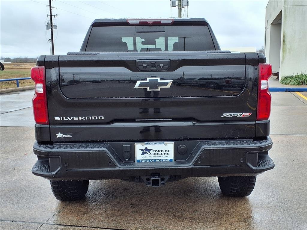 Used 2024 Chevrolet Silverado 1500 ZR2 image 5