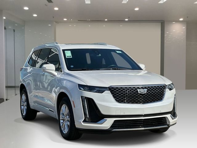 Used 2024 Cadillac XT6 Luxury w/ LPO, Floor Liner Package AWD/4WD image 6