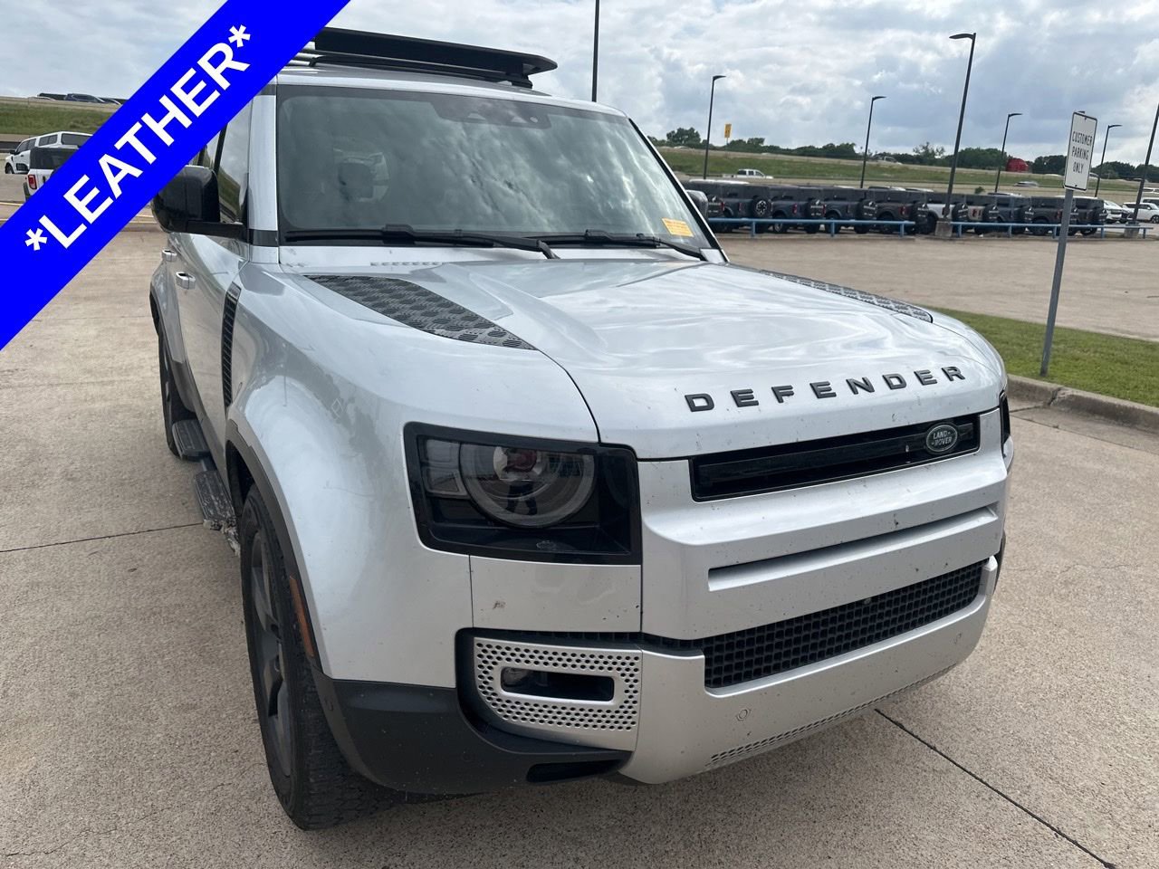 Used 2024 Land Rover Defender 110 S AWD/4WD image 3