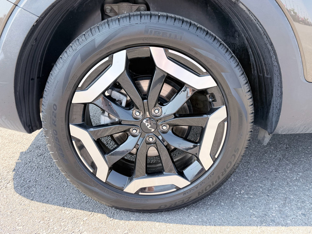 Used 2025 Kia Telluride S AWD/4WD image 39