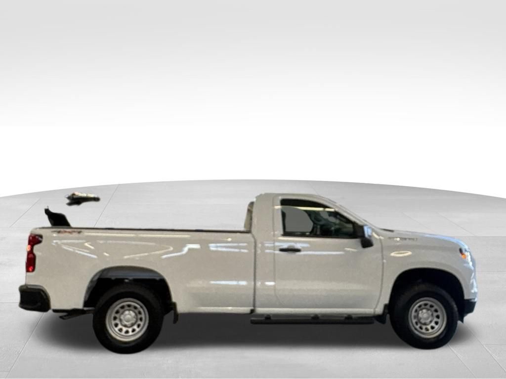 Used 2025 Chevrolet Silverado 1500 W/T w/ WT Value Package AWD/4WD image 26