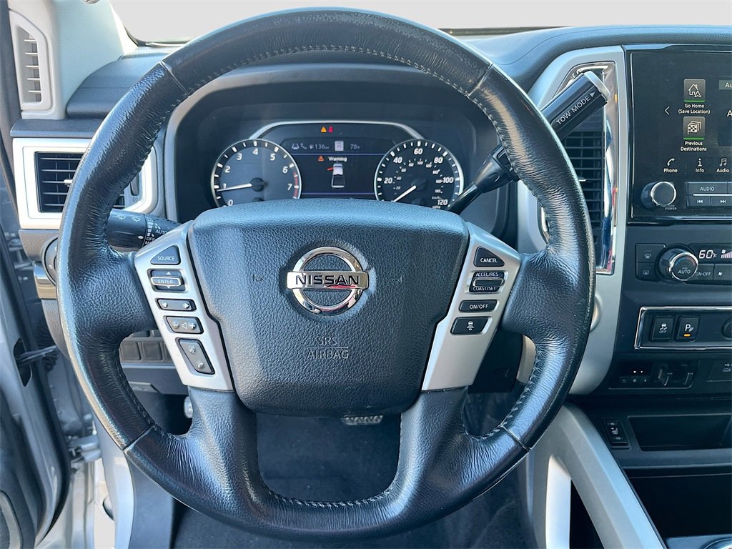 Used 2020 Nissan Titan SV w/ SV Convenience Package image 11