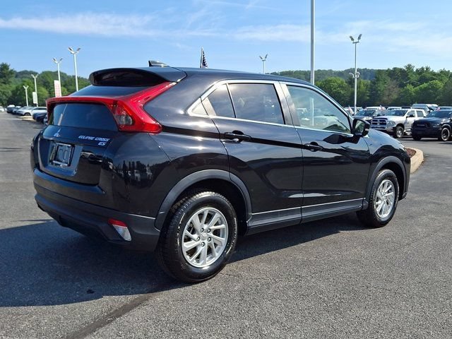 Used 2018 Mitsubishi Eclipse Cross ES FWD image 8