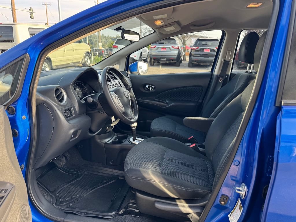 Used 2015 Nissan Versa Note SV FWD image 10