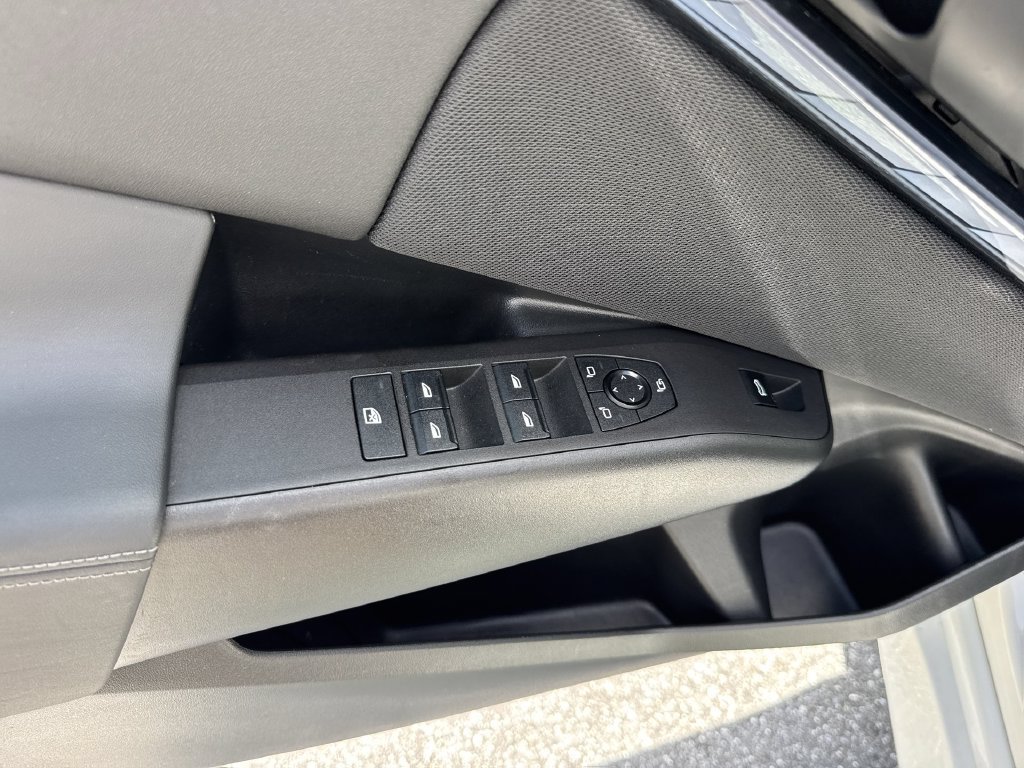 Used 2025 BMW X3 xDrive30i AWD/4WD image 40
