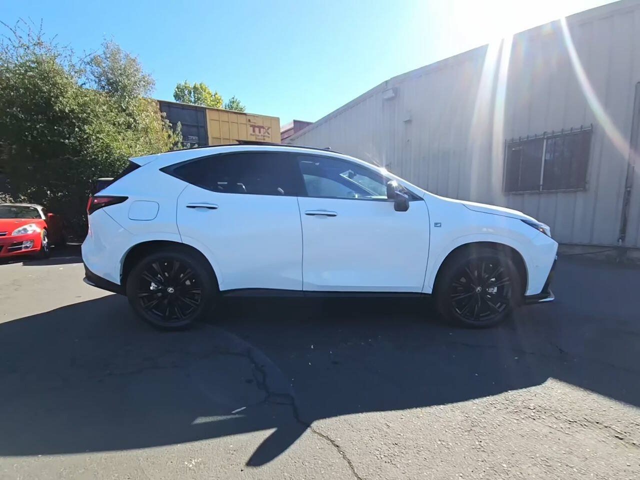 Used 2026 Lexus NX 450h+ F Sport AWD/4WD image 5