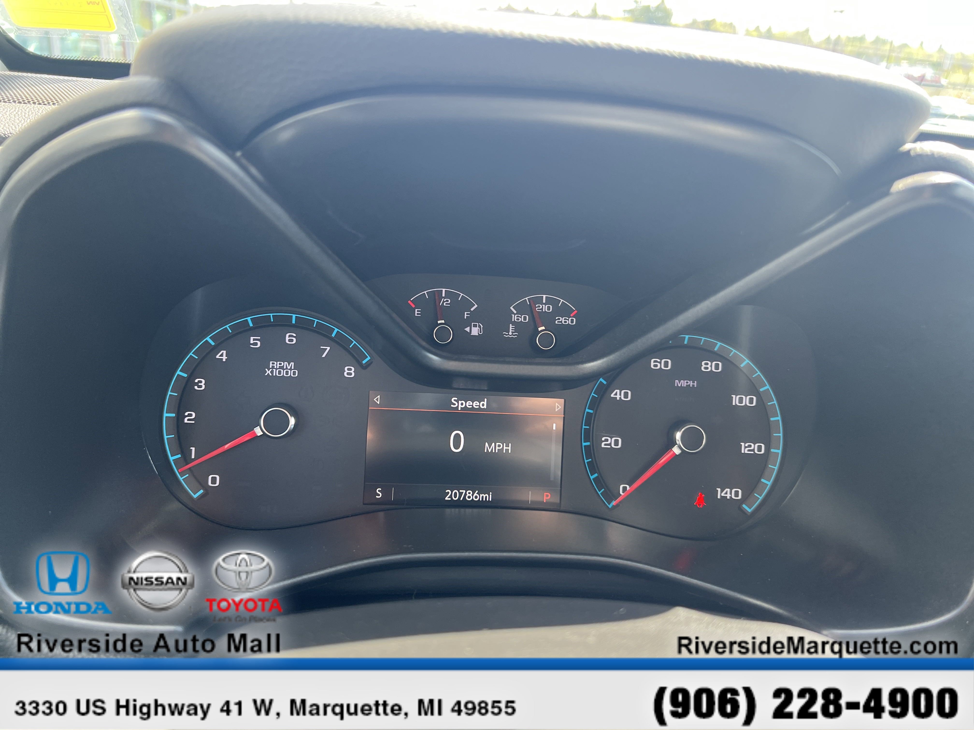 Used 2022 Chevrolet Colorado ZR2 image 16
