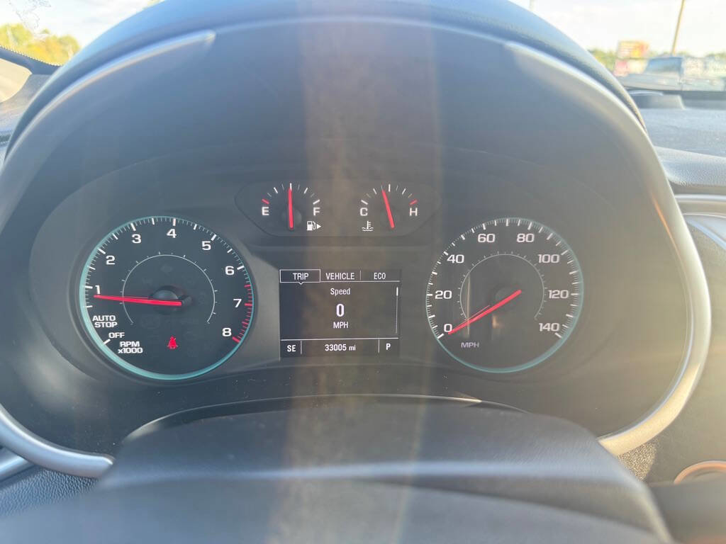 Used 2024 Chevrolet Malibu LT image 14