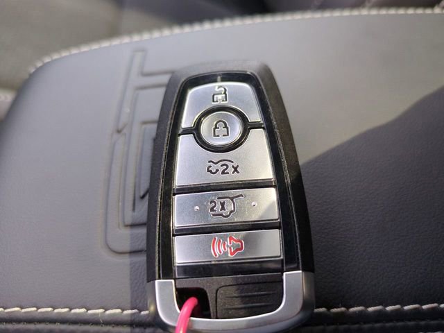 Used 2025 Ford Mustang Mach-E GT AWD/4WD image 32
