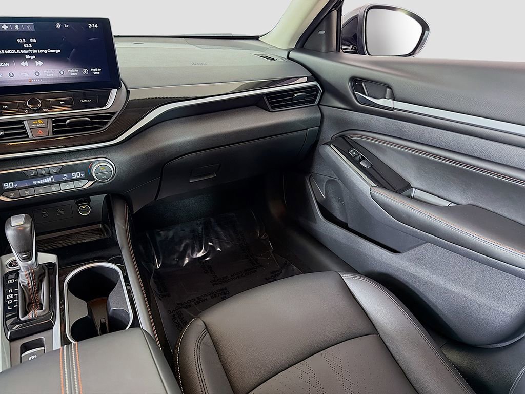 Used 2023 Nissan Altima 2.0 SR image 27