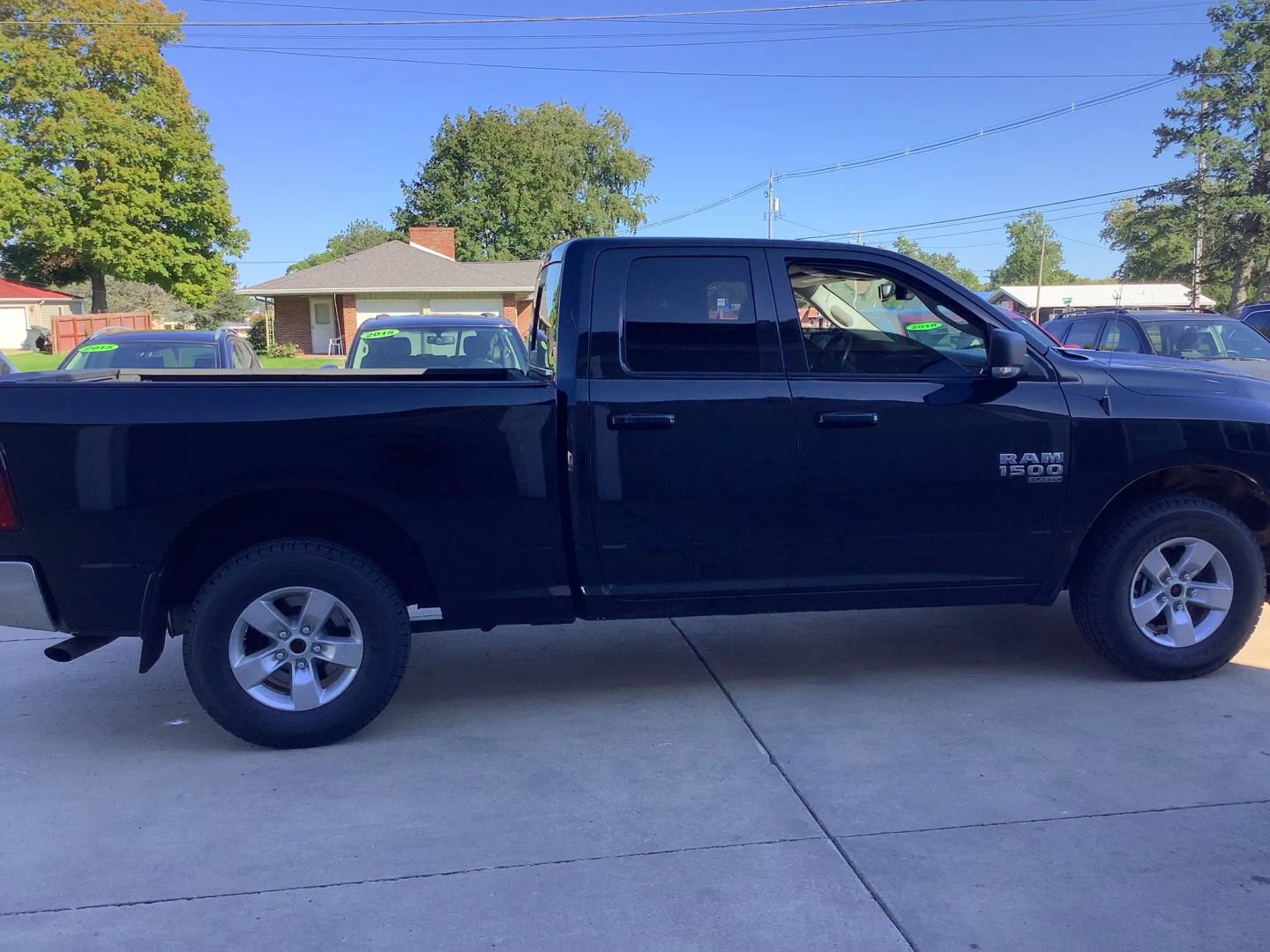 Used 2019 RAM 1500 Classic SLT w/ Luxury Group AWD/4WD image 10