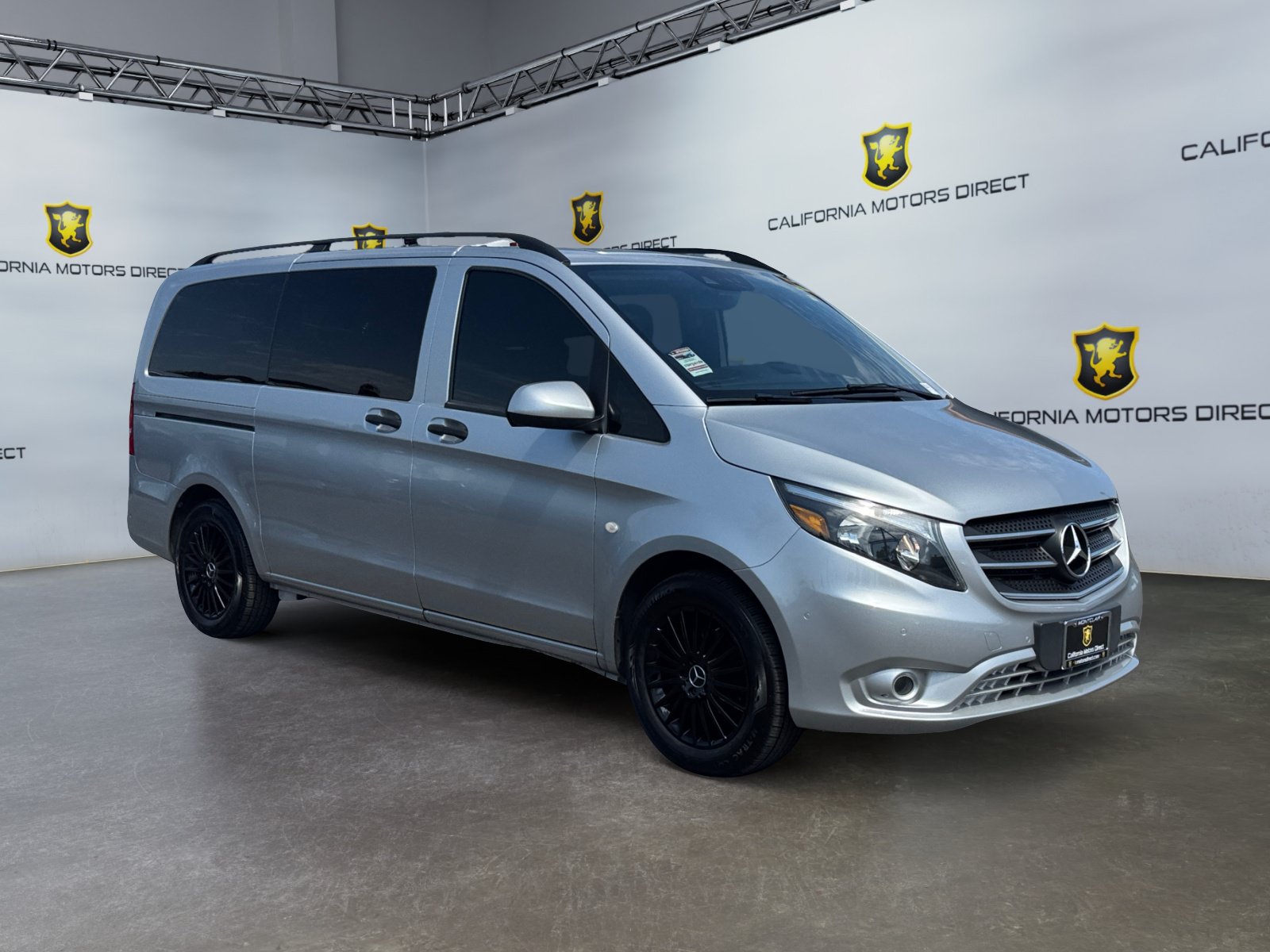 Used 2019 Mercedes-Benz Metris Passenger image 7