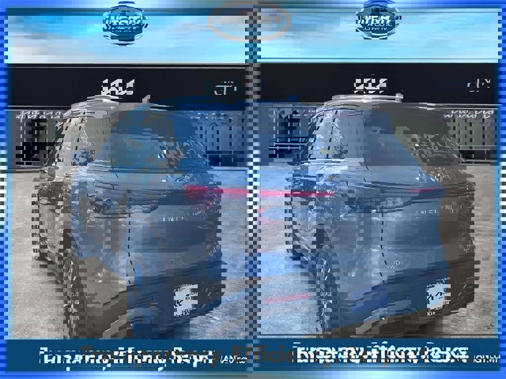 Used 2024 INFINITI QX60 Luxe image 5