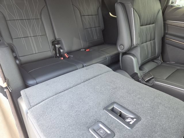 New 2026 Buick Enclave Avenir w/ Super Cruise Package AWD/4WD image 26
