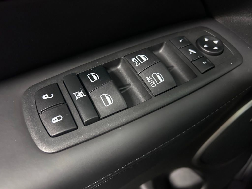 Used 2021 Jeep Grand Cherokee High Altitude image 5