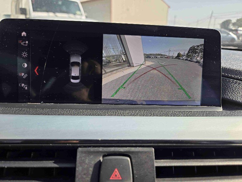 Used 2018 BMW 330i xDrive SPORT PACKAGE w/ Convenience Package image 16