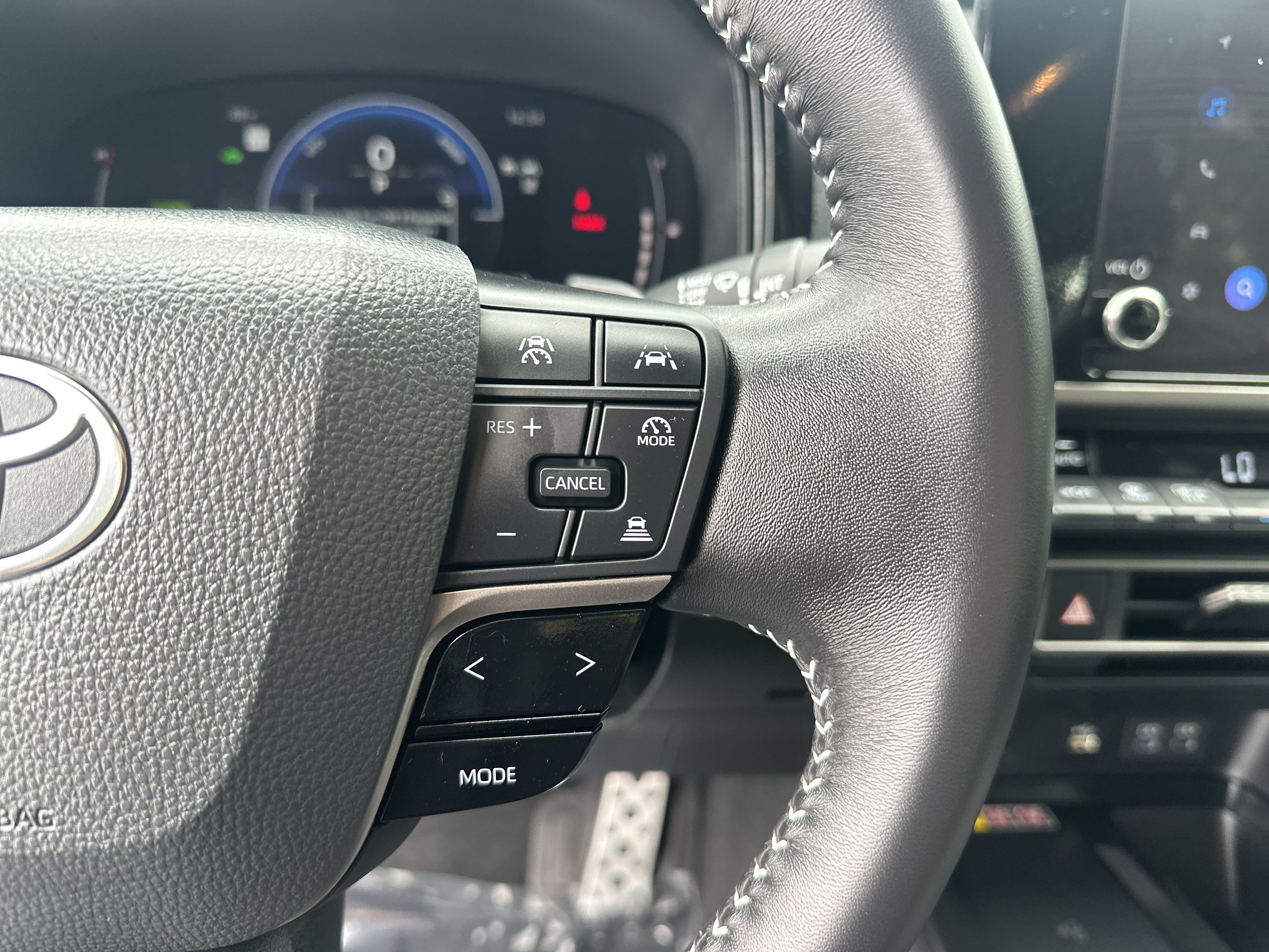 Certified 2026 Toyota Camry SE FWD image 20