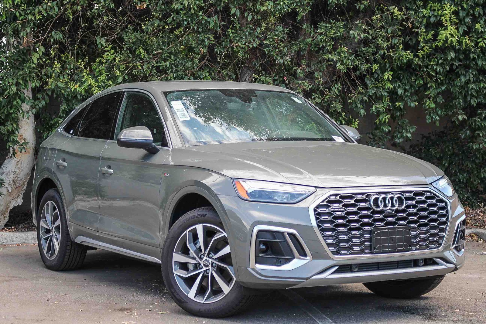 New 2025 Audi Q5 2.0T Premium
