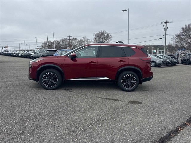 New 2026 Nissan Rogue Platinum image 7
