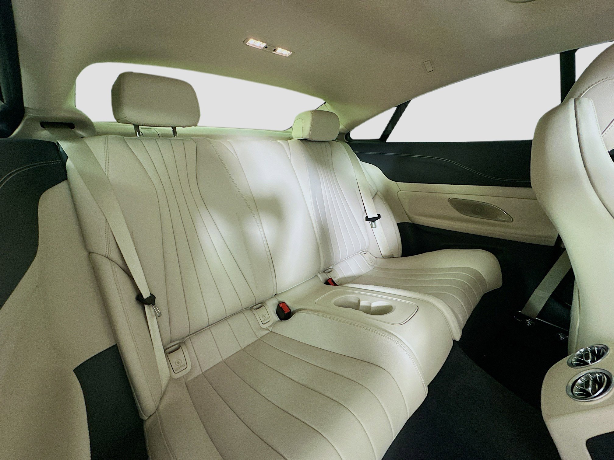 Used 2023 Mercedes-Benz E 450 4MATIC Coupe image 37