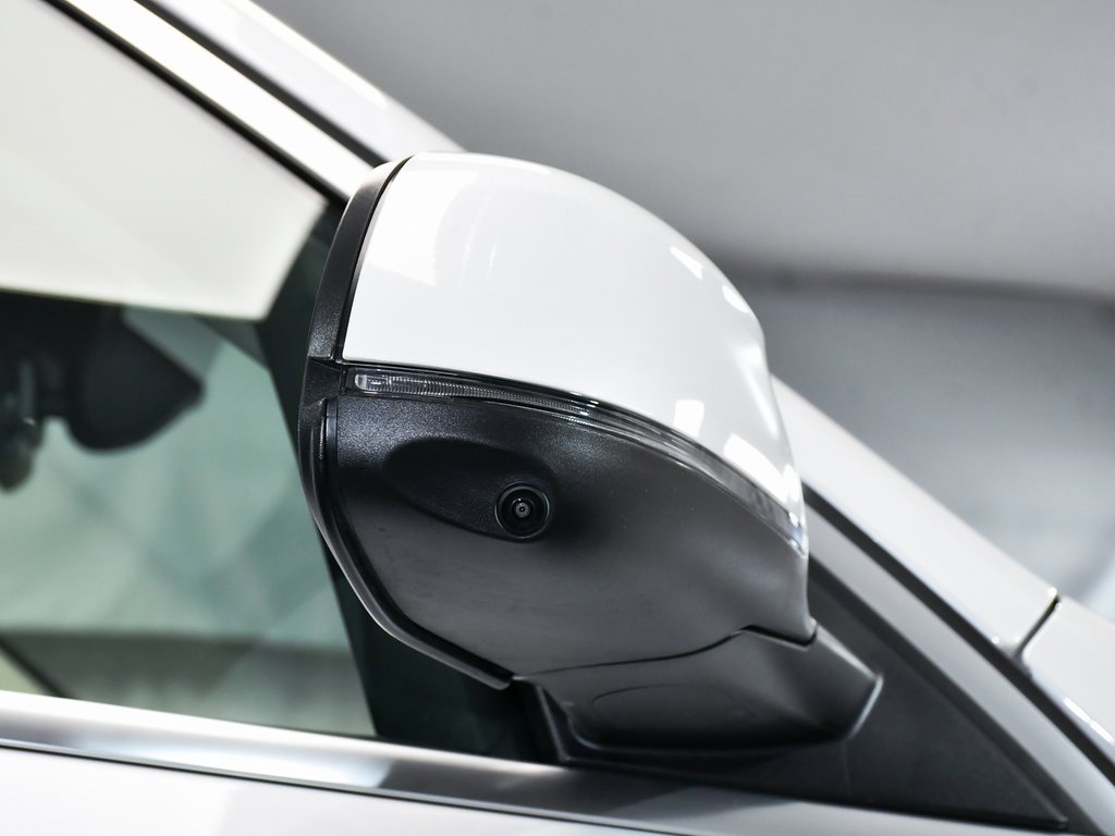 Used 2026 BMW X7 xDrive40i image 92