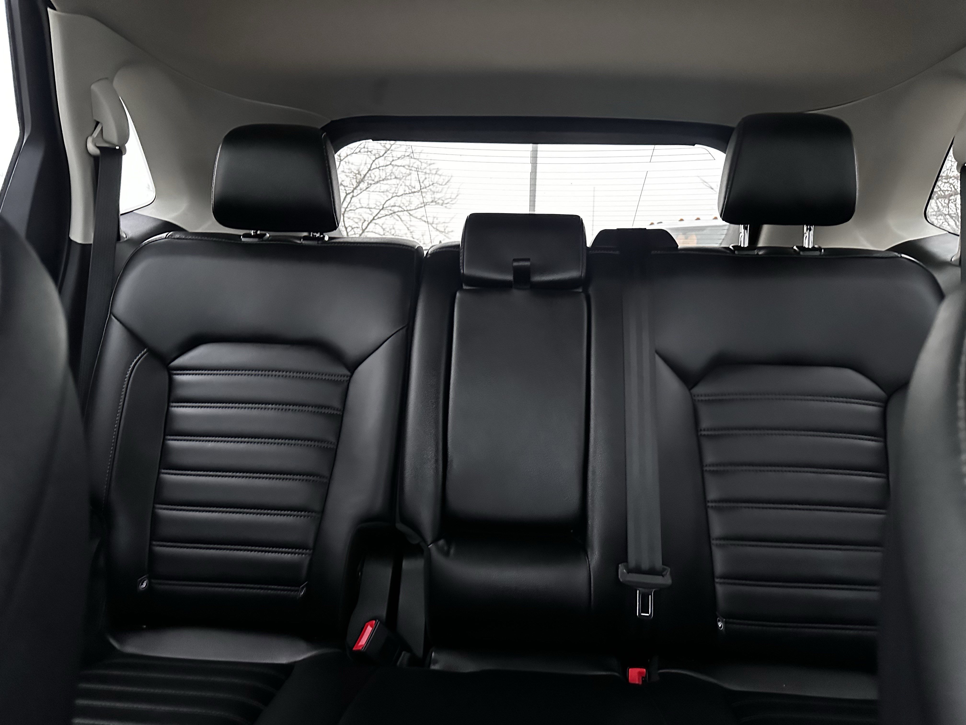 Certified 2024 Ford Edge SEL w/ Convenience Package image 13