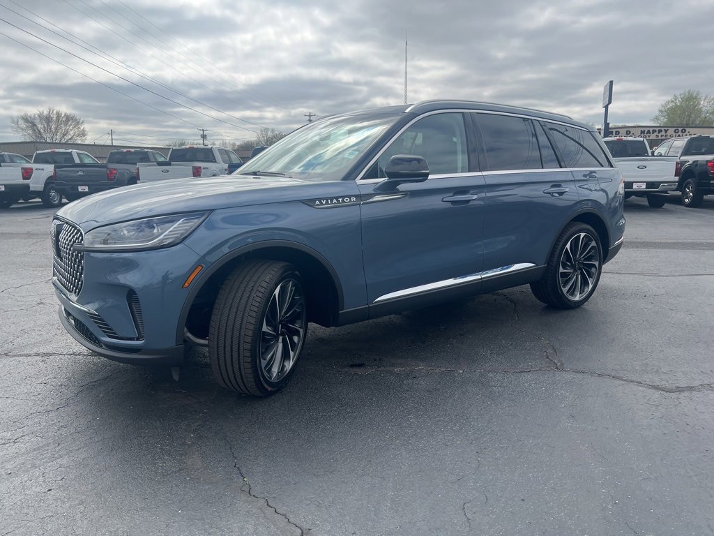 New 2025 Lincoln Aviator Reserve w/ Luxury Package image 21
