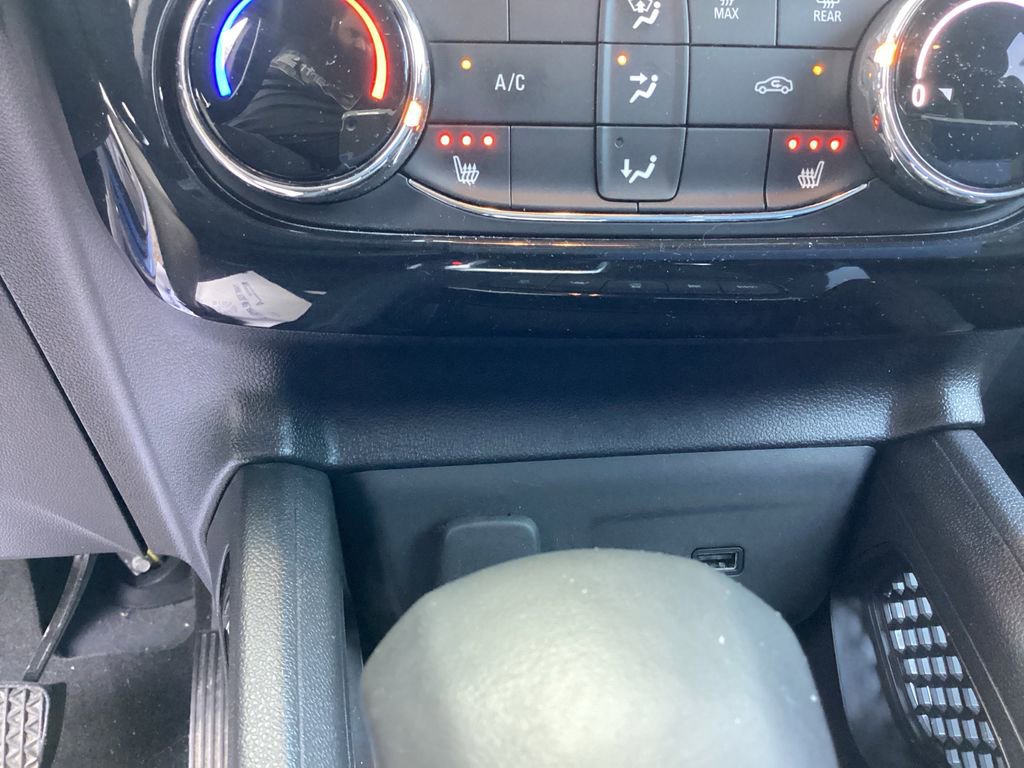 Used 2024 Chevrolet TrailBlazer LT w/ LT Cold Weather Package image 44