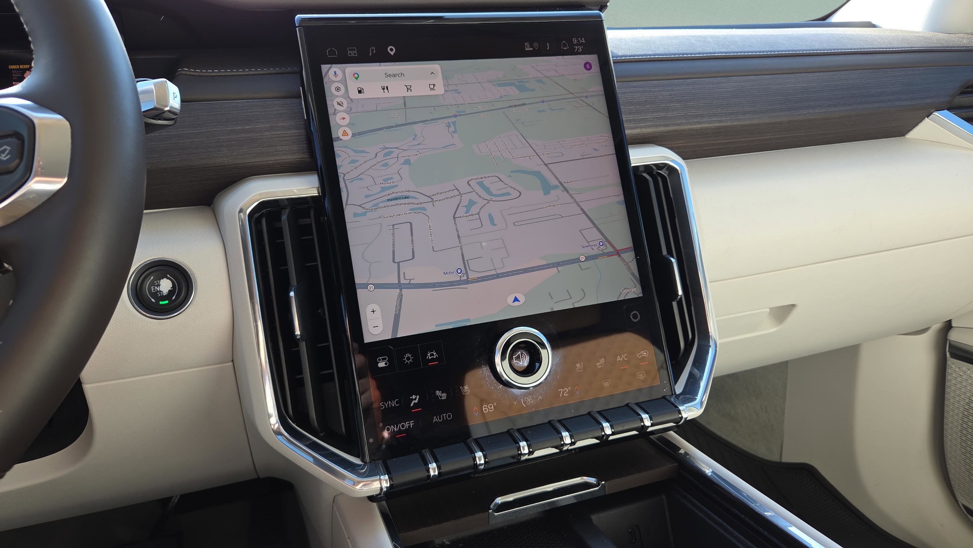 Used 2024 GMC Acadia Denali w/ Super Cruise Package image 21