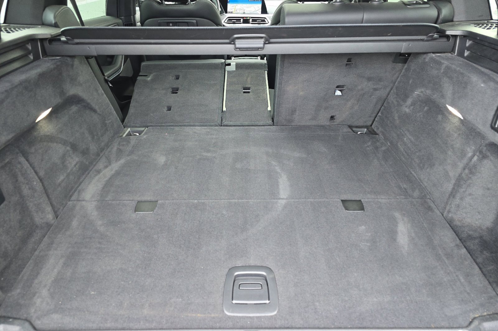 Used 2023 BMW X5 xDrive45e w/ M Sport Package image 17